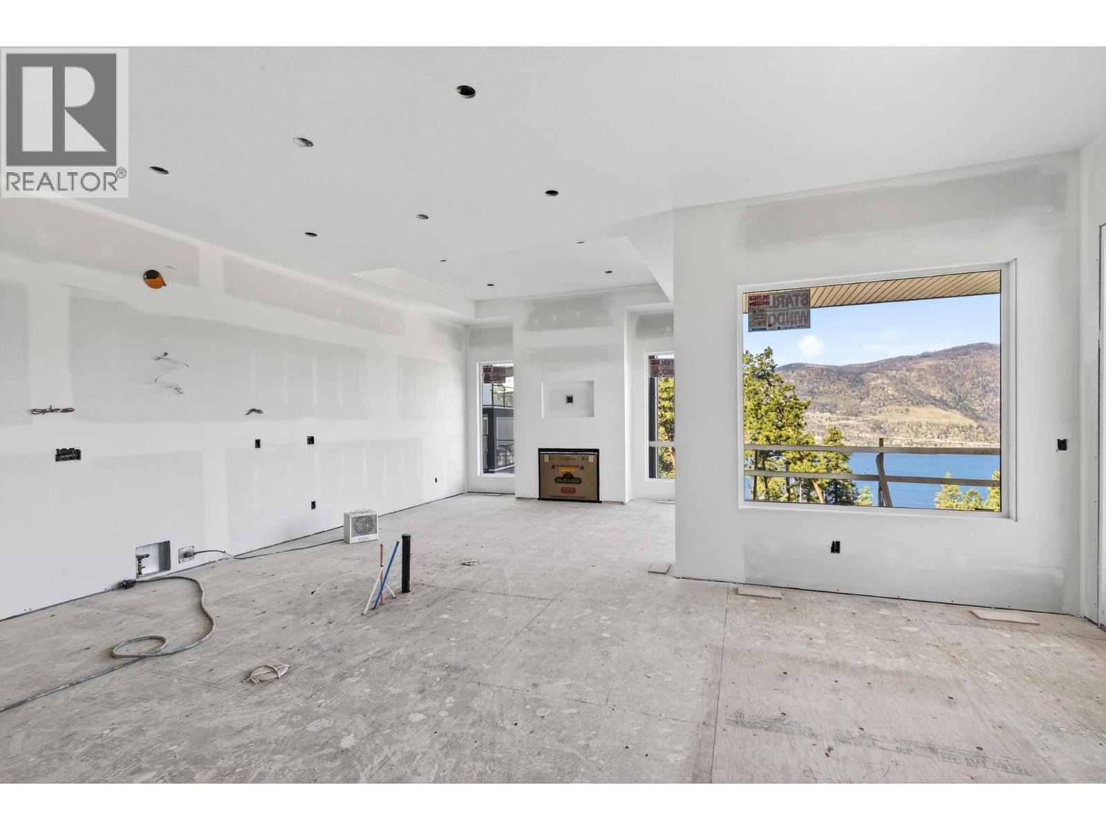 3276 Aspen Lane
