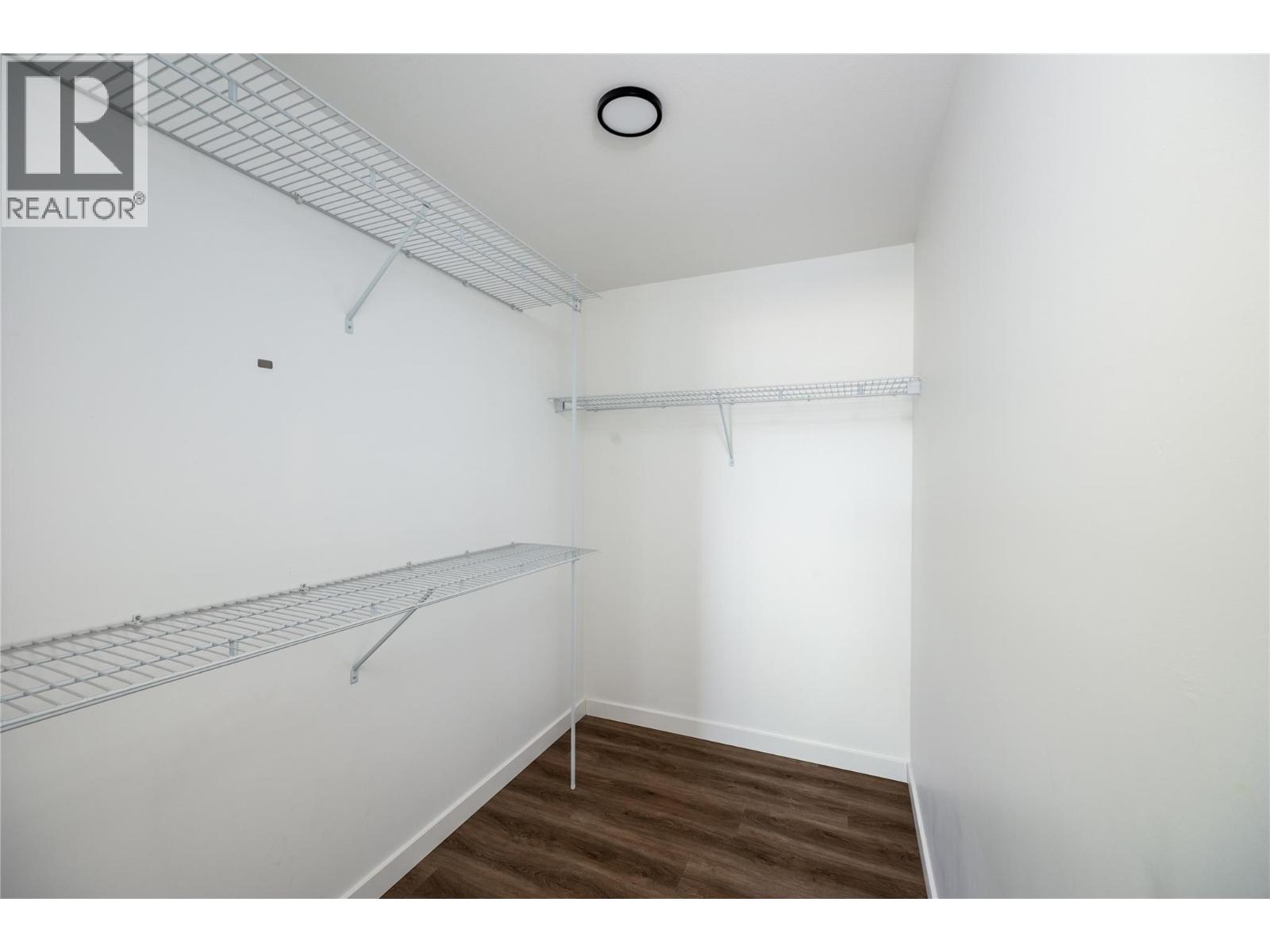 615 Rutland N Road Unit# 401