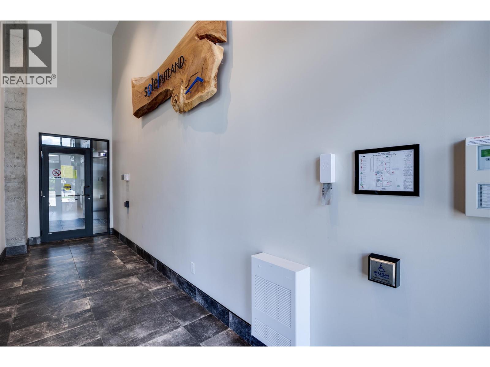 615 Rutland N Road Unit# 401