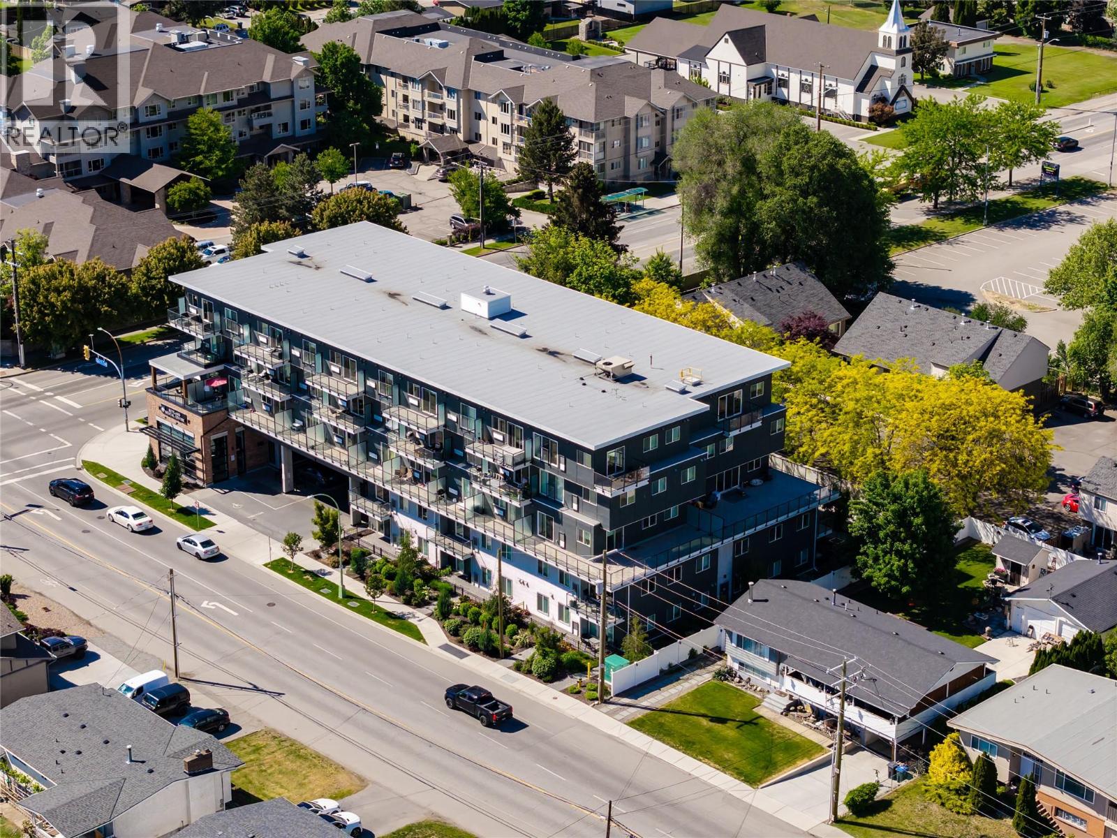 615 Rutland N Road Unit# 401