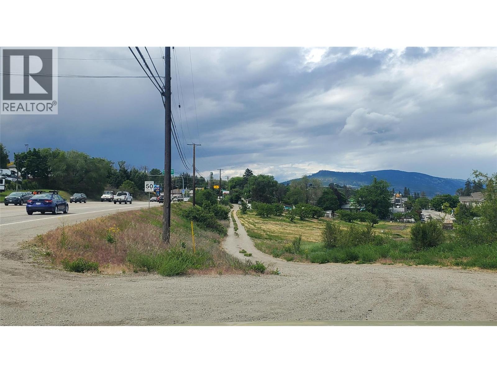 9441 Highway 97 North Highway