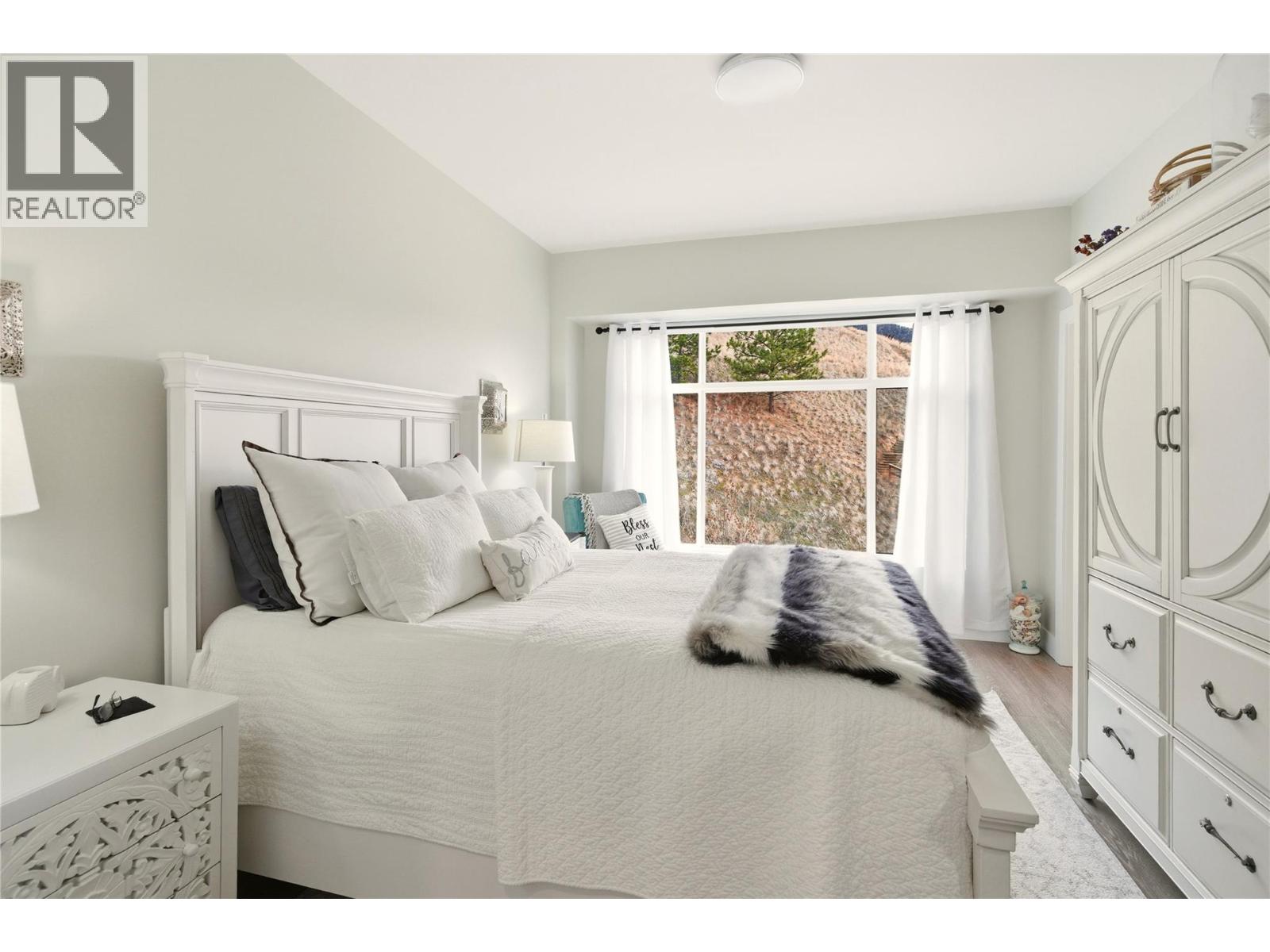 1176 Black Mountain Drive