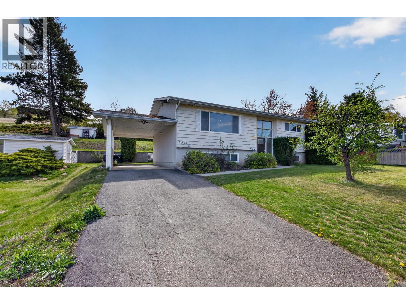 2515 Colleen Road