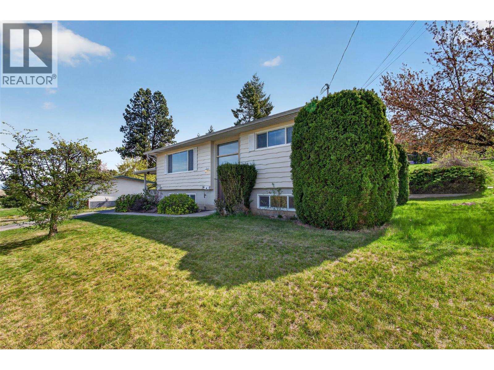 2515 Colleen Road