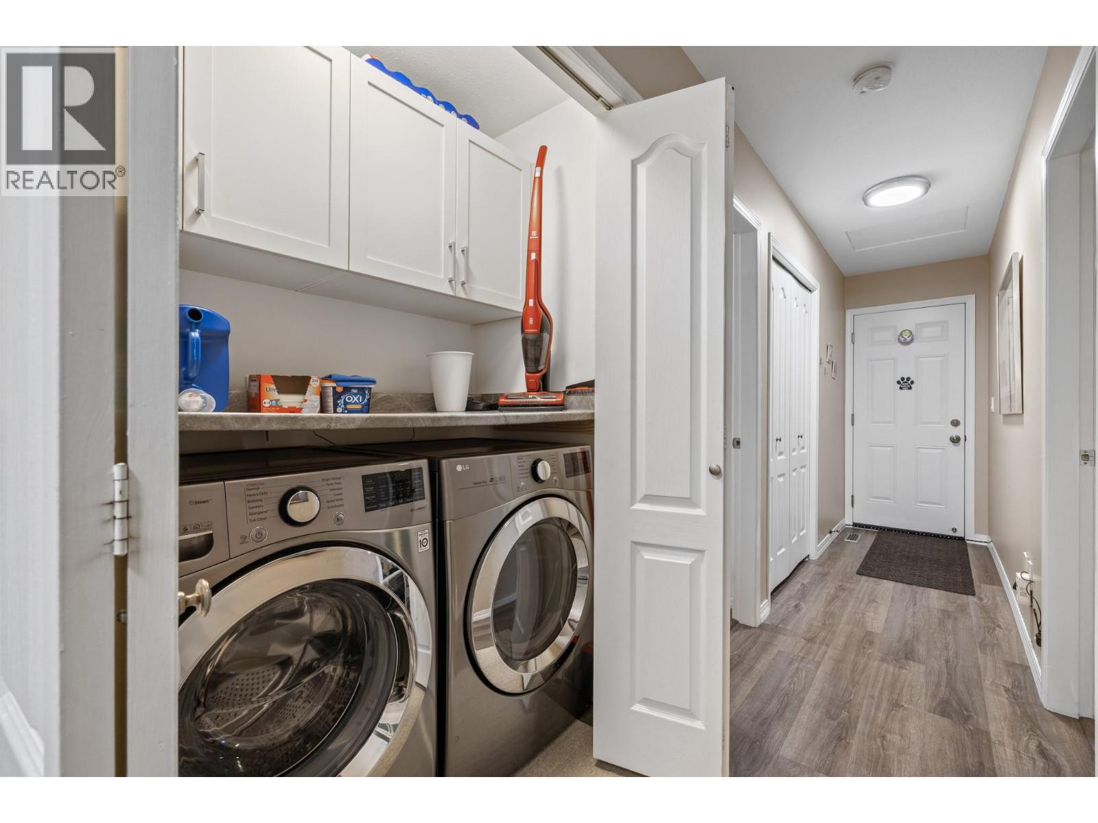 1873 Parkview Crescent Unit# 8