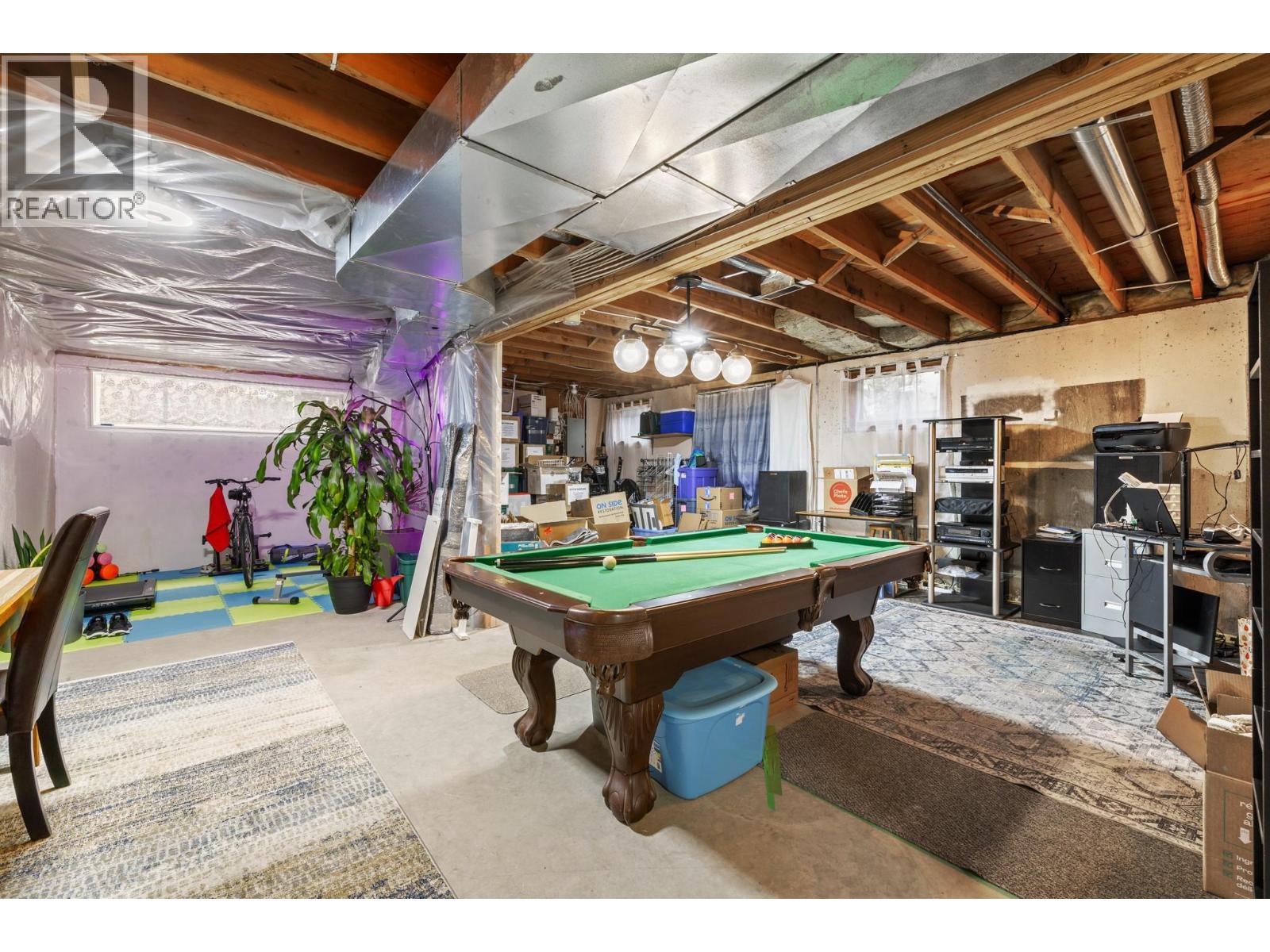 1873 Parkview Crescent Unit# 8