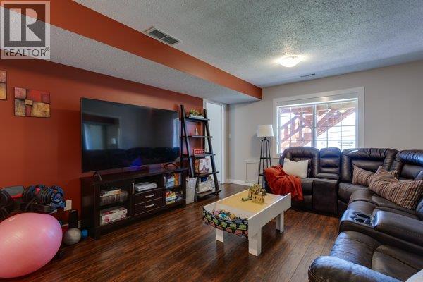 2440 Old Okanagan Highway Unit# 1114