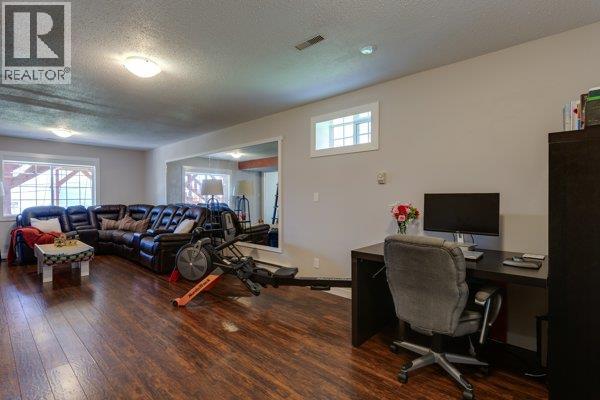 2440 Old Okanagan Highway Unit# 1114