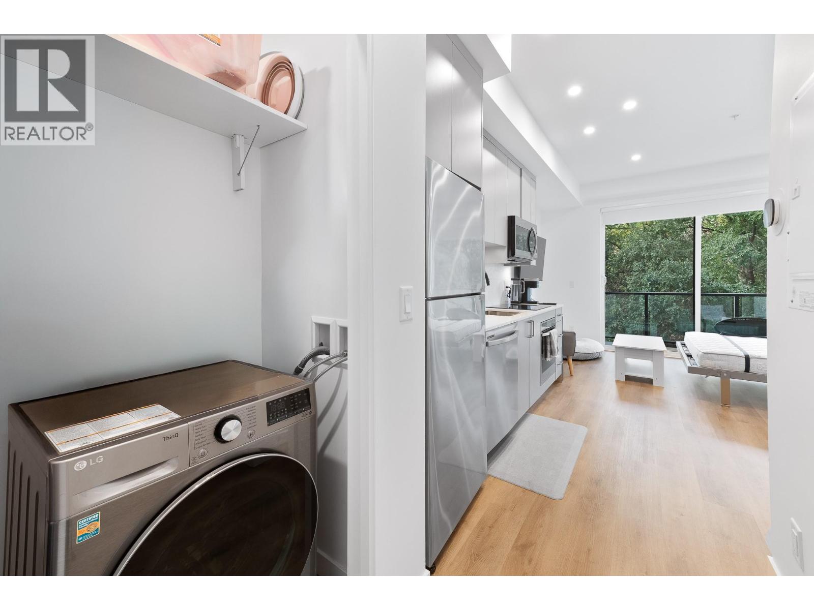 1274 Devonshire Avenue Unit# 306