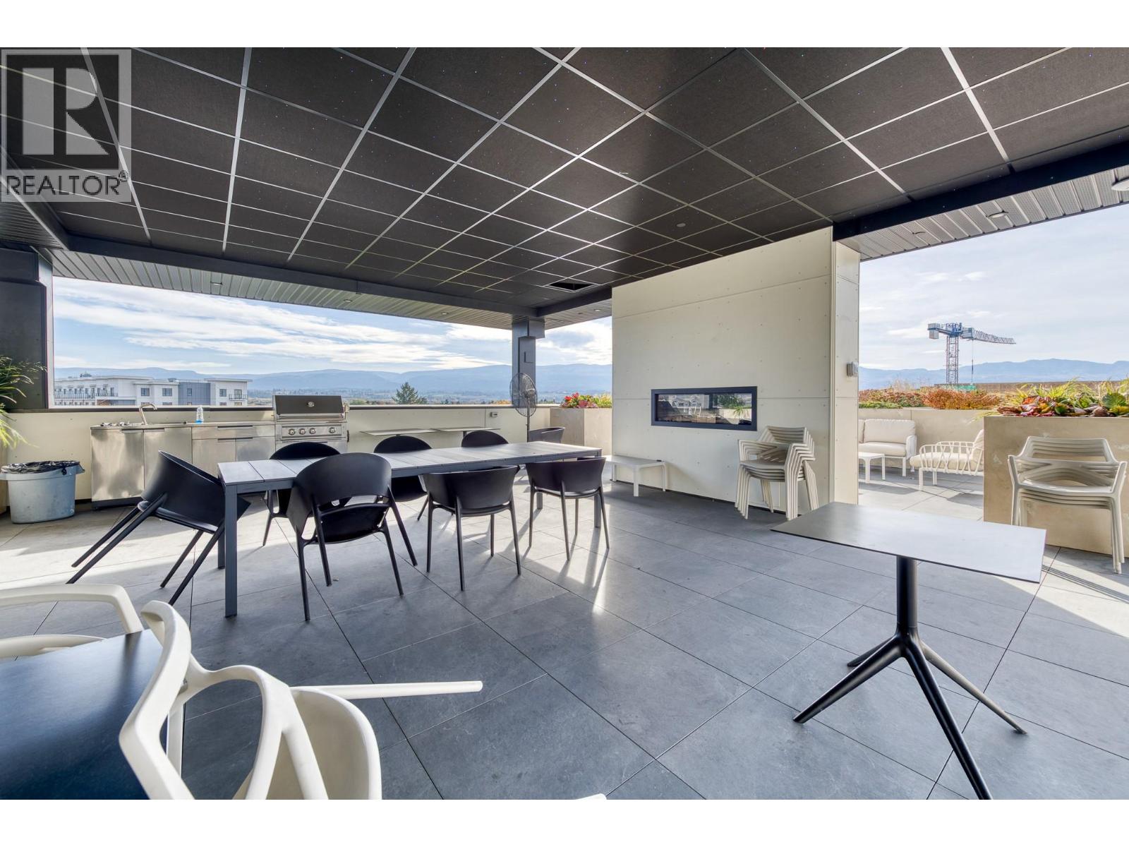 1274 Devonshire Avenue Unit# 306