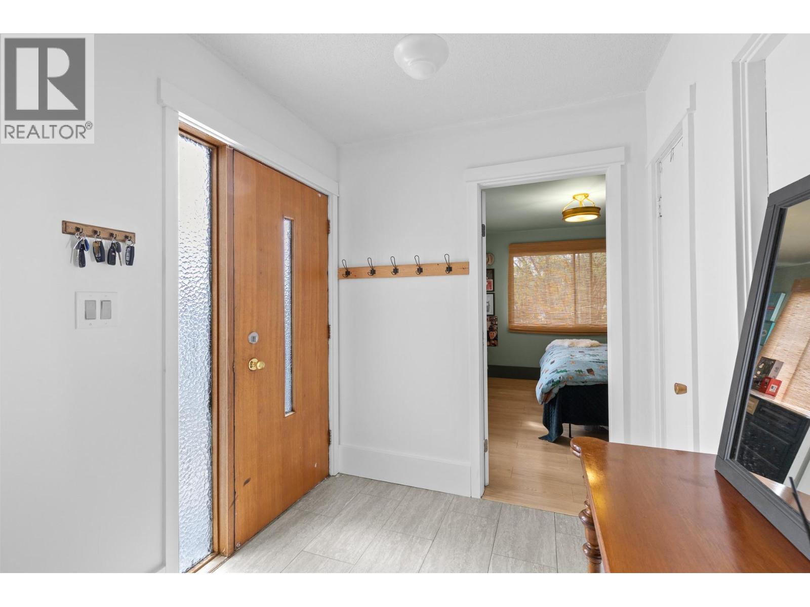 2720 Casa Loma Road