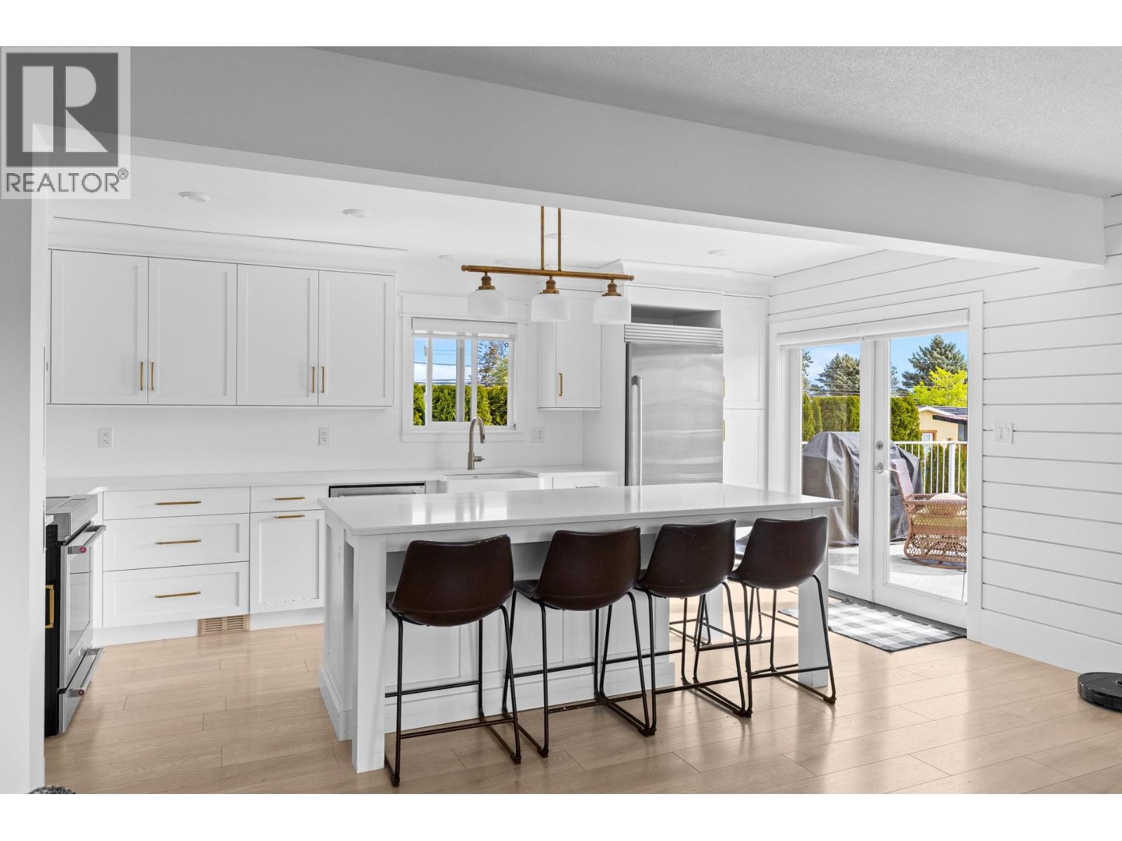 2720 Casa Loma Road