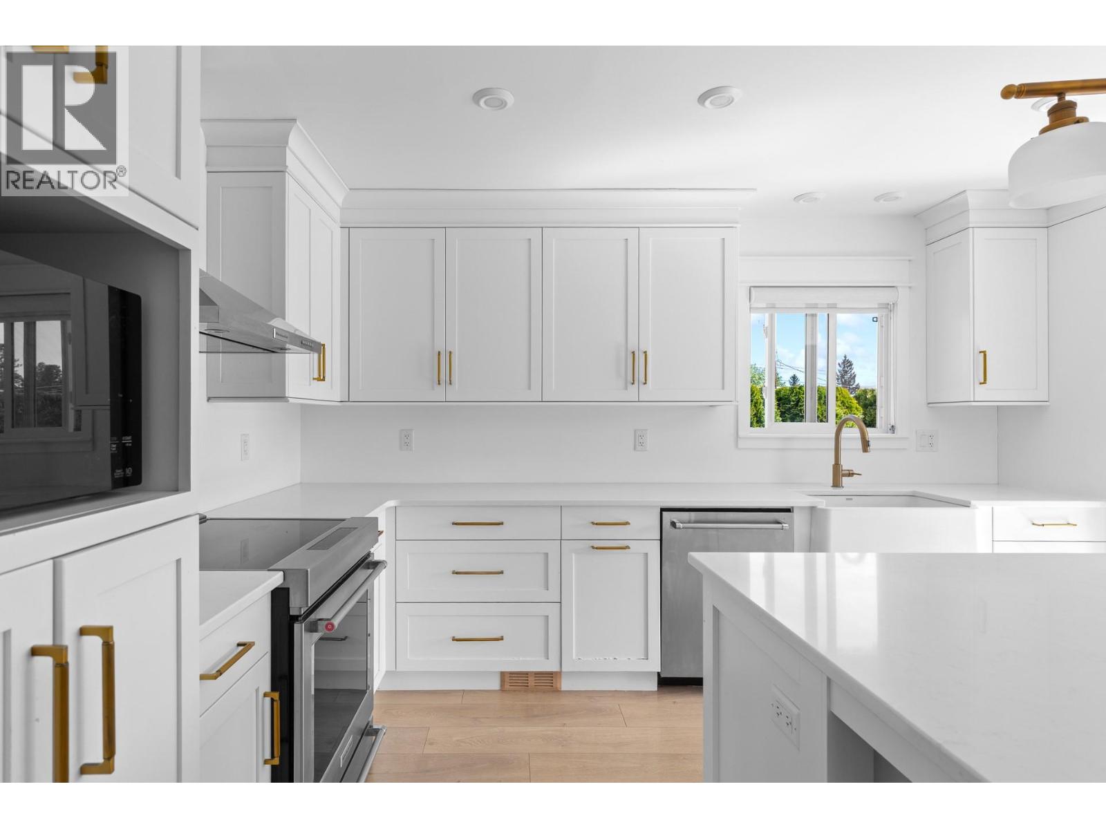 2720 Casa Loma Road