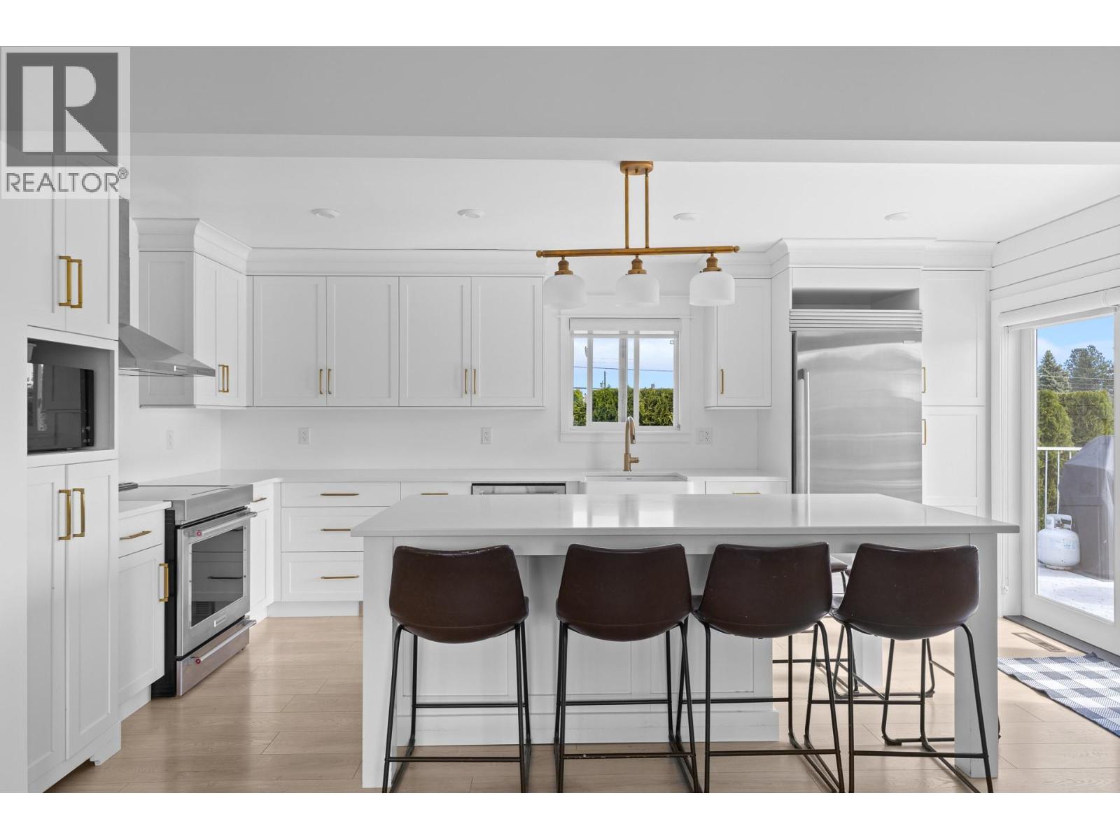 2720 Casa Loma Road