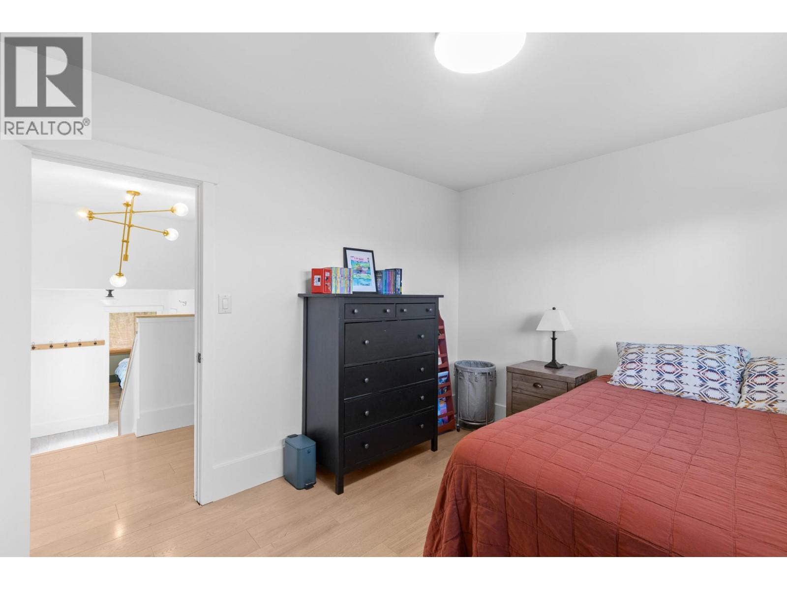 2720 Casa Loma Road