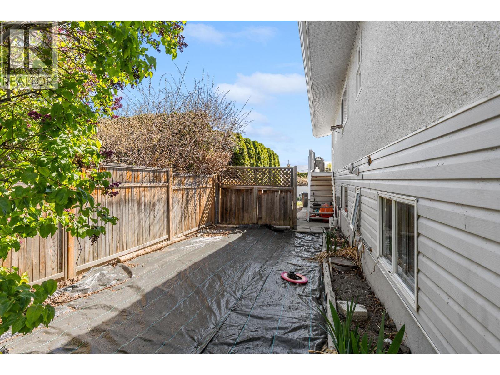 2720 Casa Loma Road