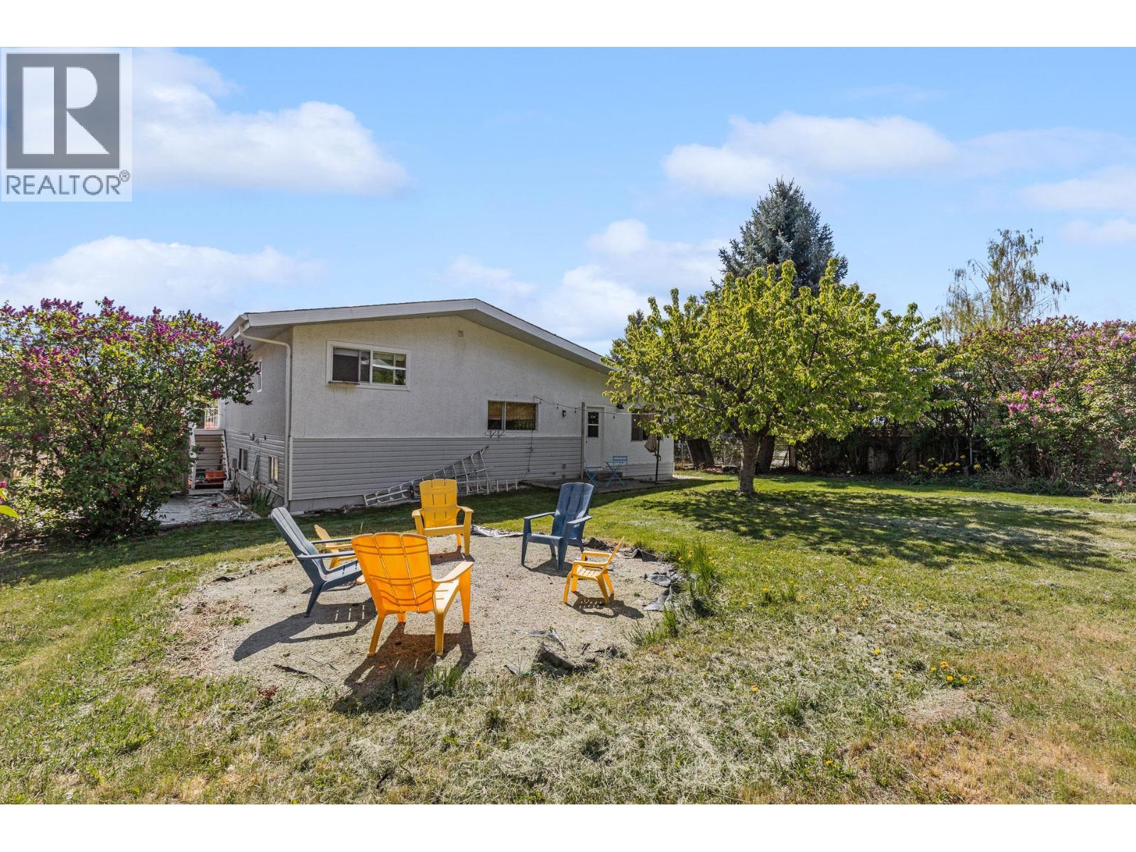 2720 Casa Loma Road