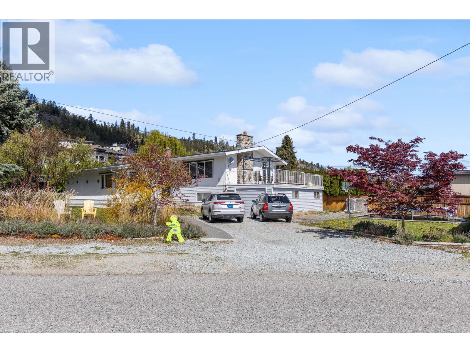 2720 Casa Loma Road