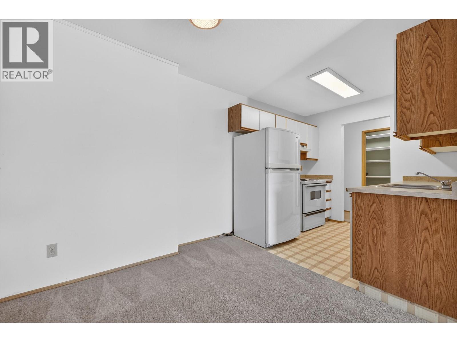 3180 De Montreuil Court Unit# 307
