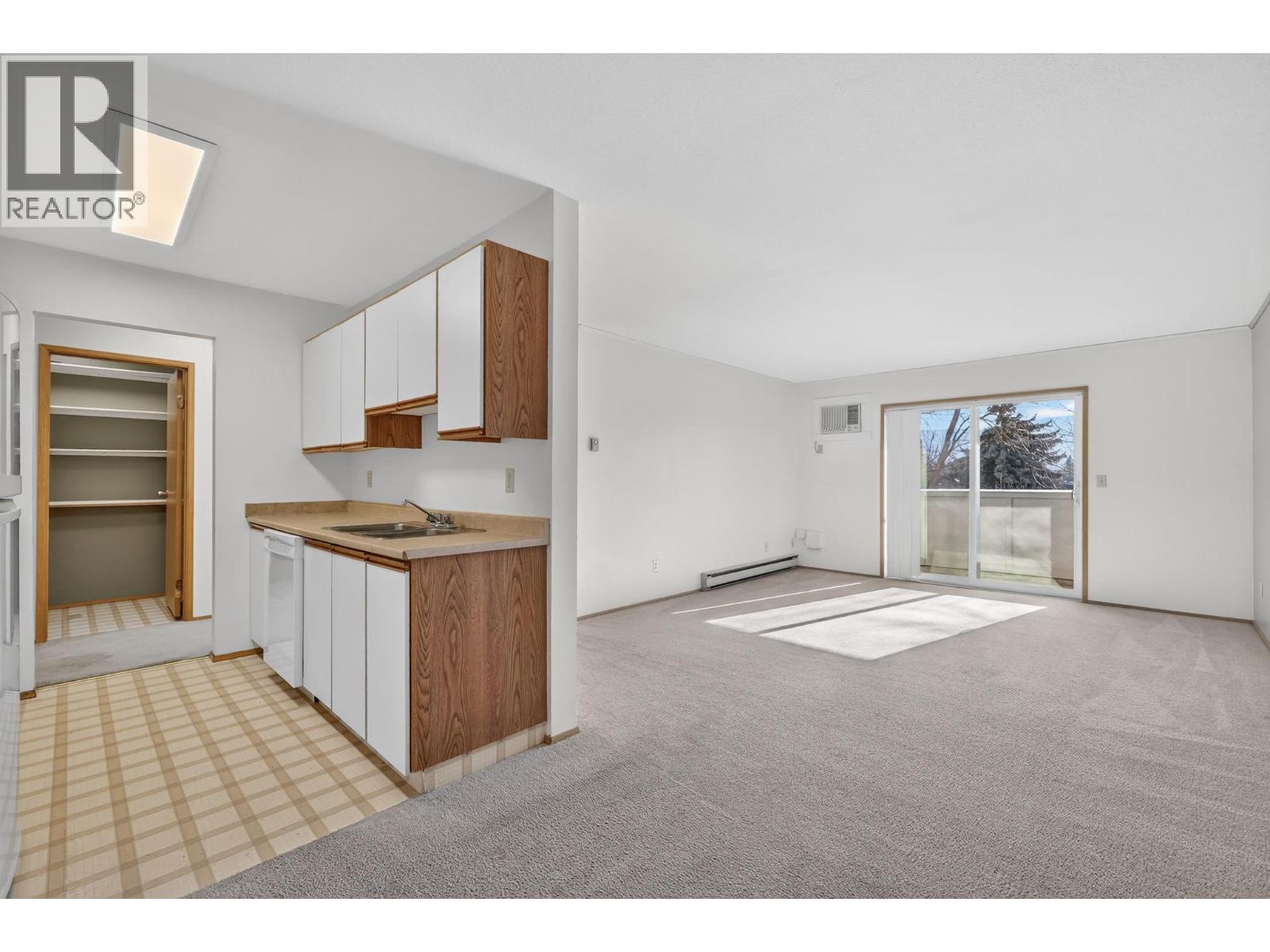 3180 De Montreuil Court Unit# 307
