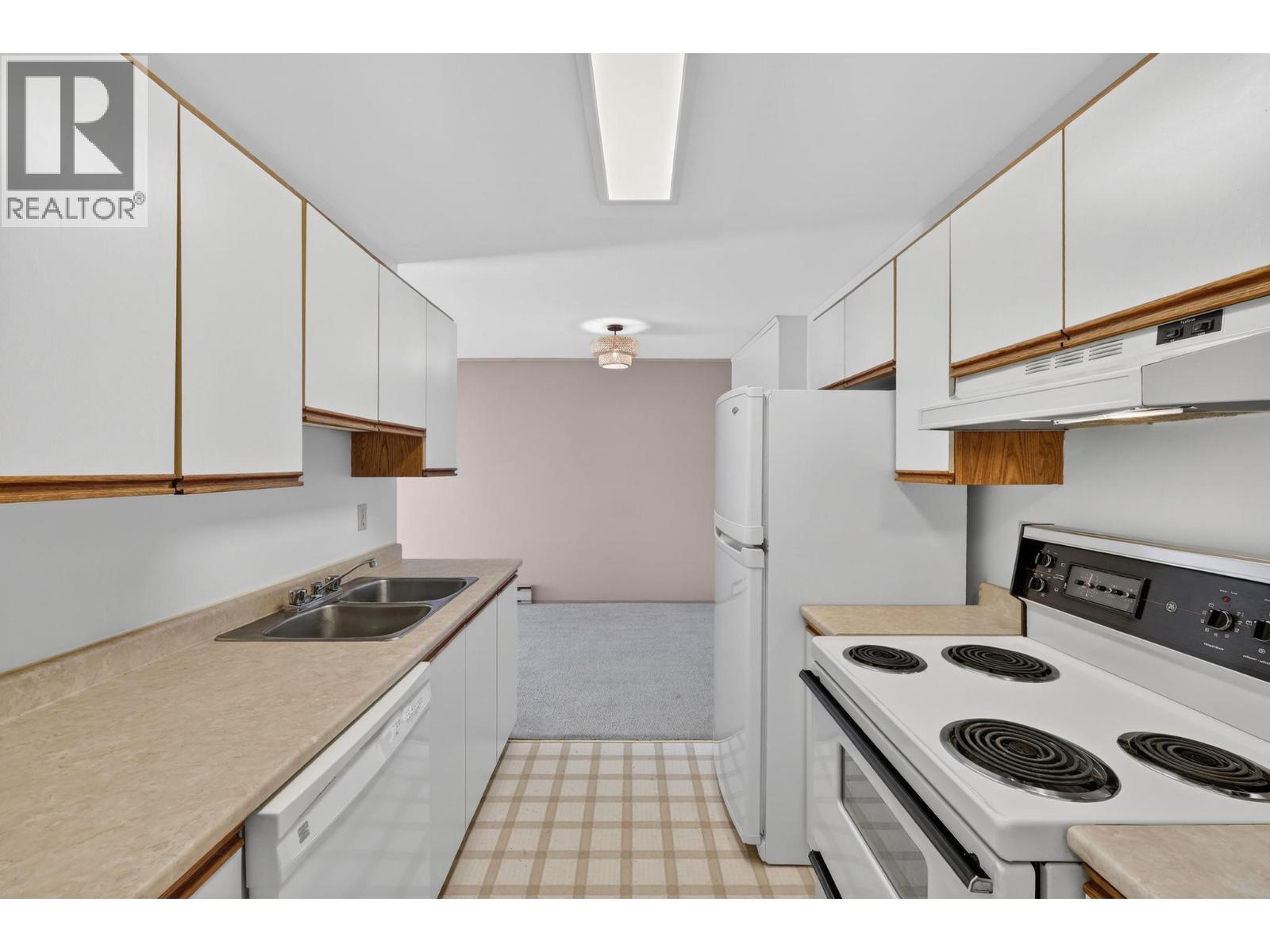 3180 De Montreuil Court Unit# 307