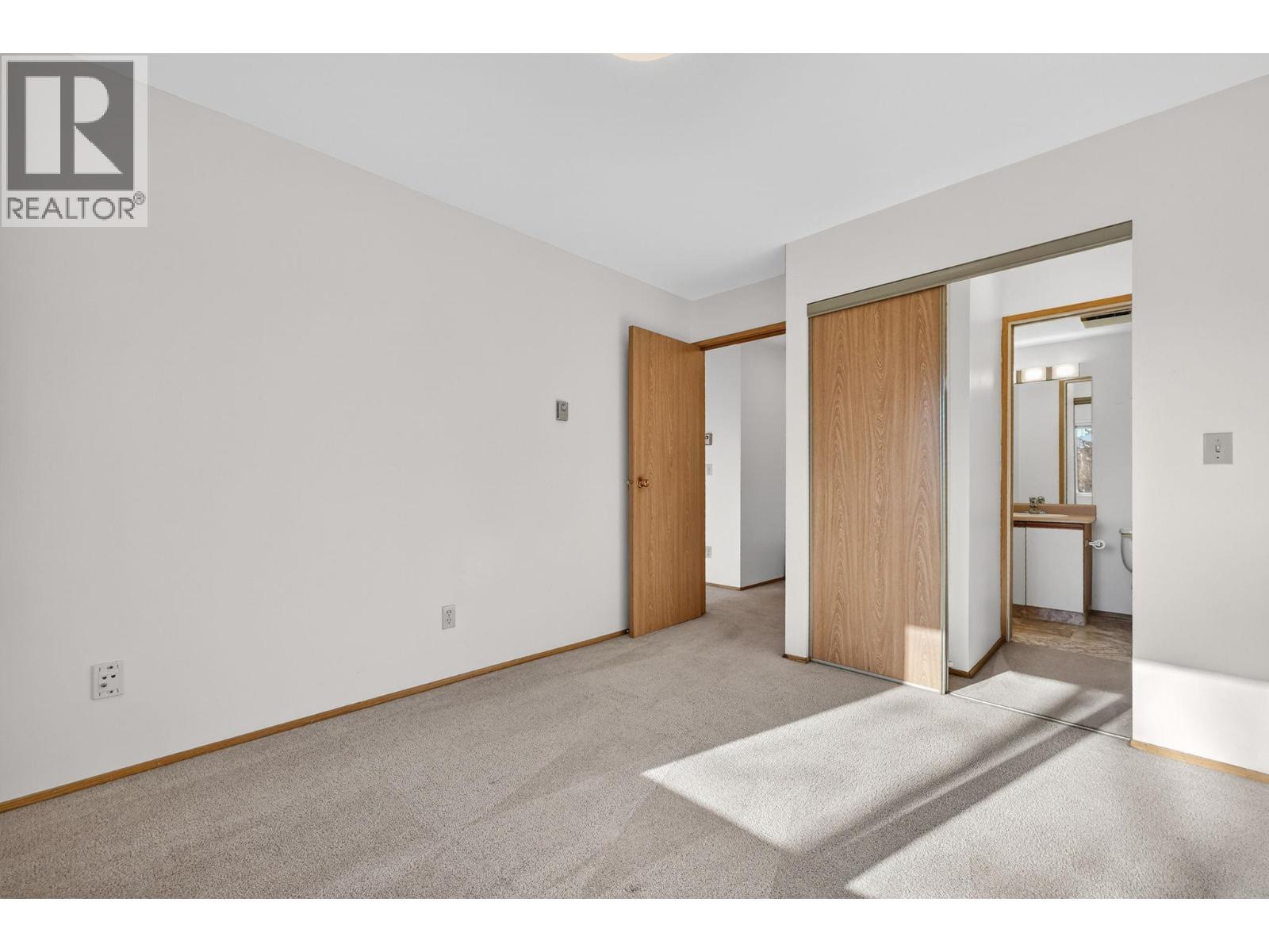 3180 De Montreuil Court Unit# 307