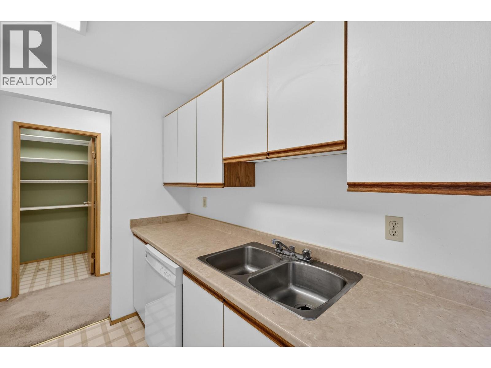 3180 De Montreuil Court Unit# 307