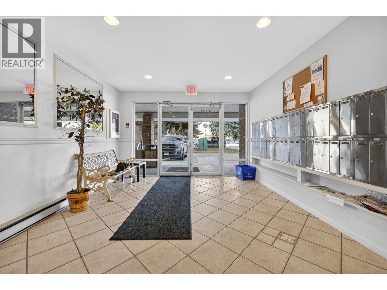 3180 De Montreuil Court Unit# 307