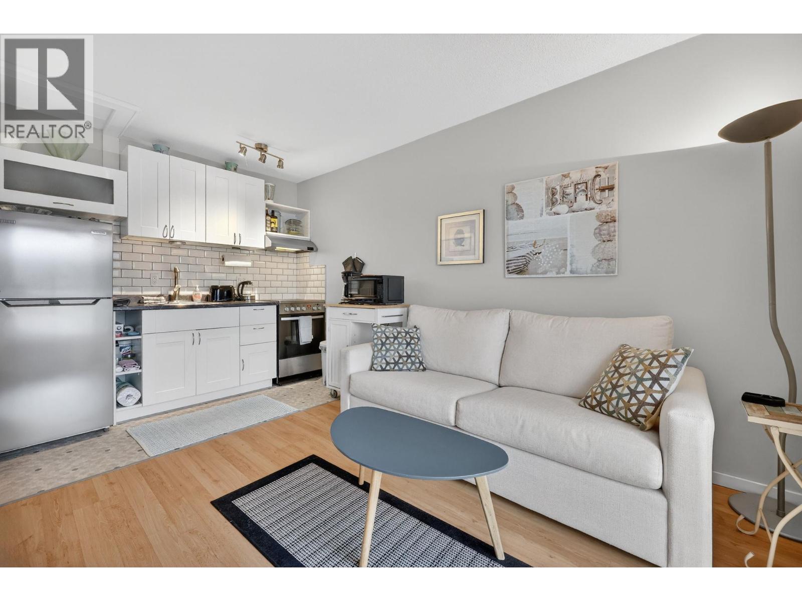 3050 Seclusion Bay Road Unit# 105