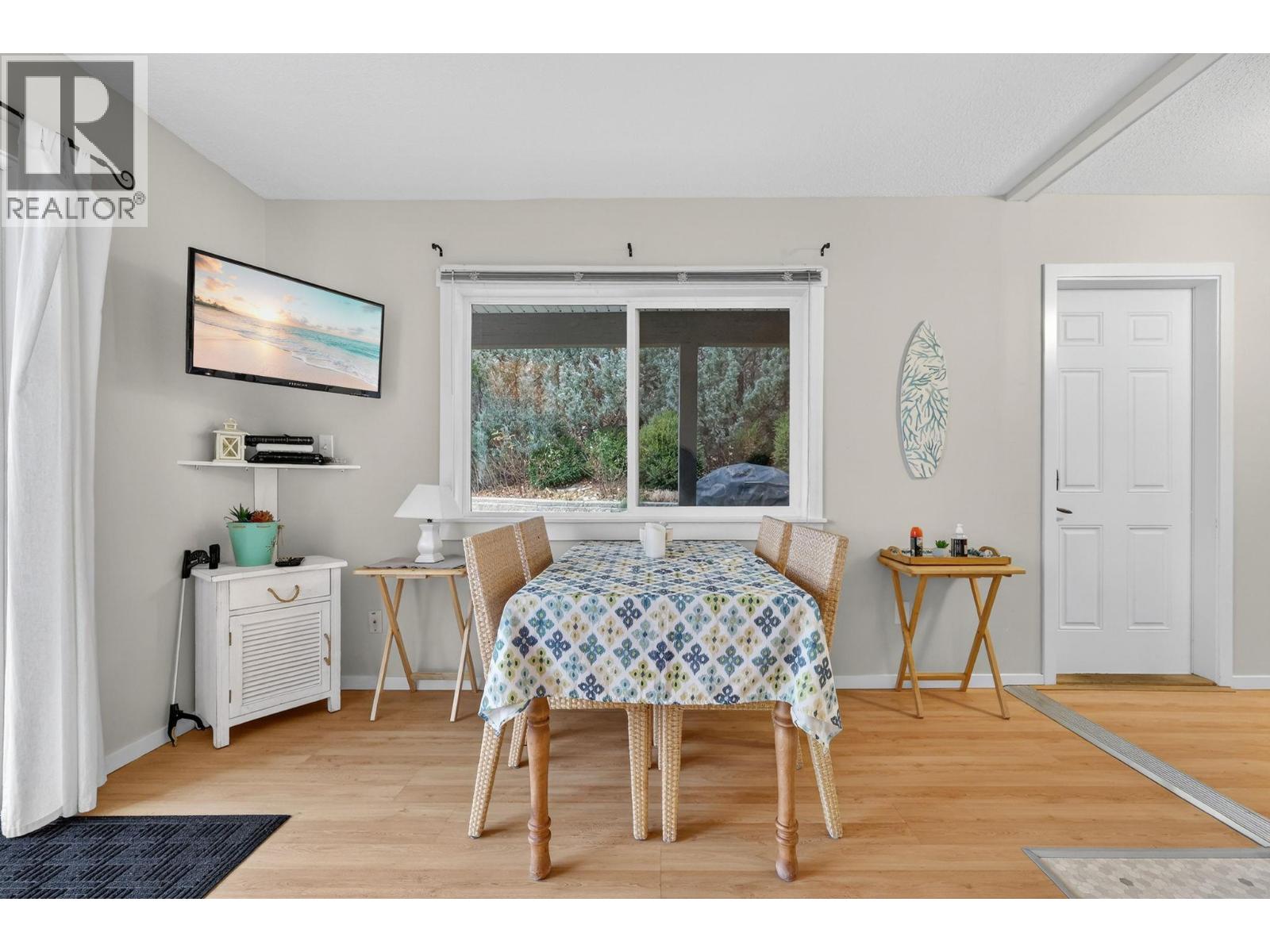 3050 Seclusion Bay Road Unit# 105