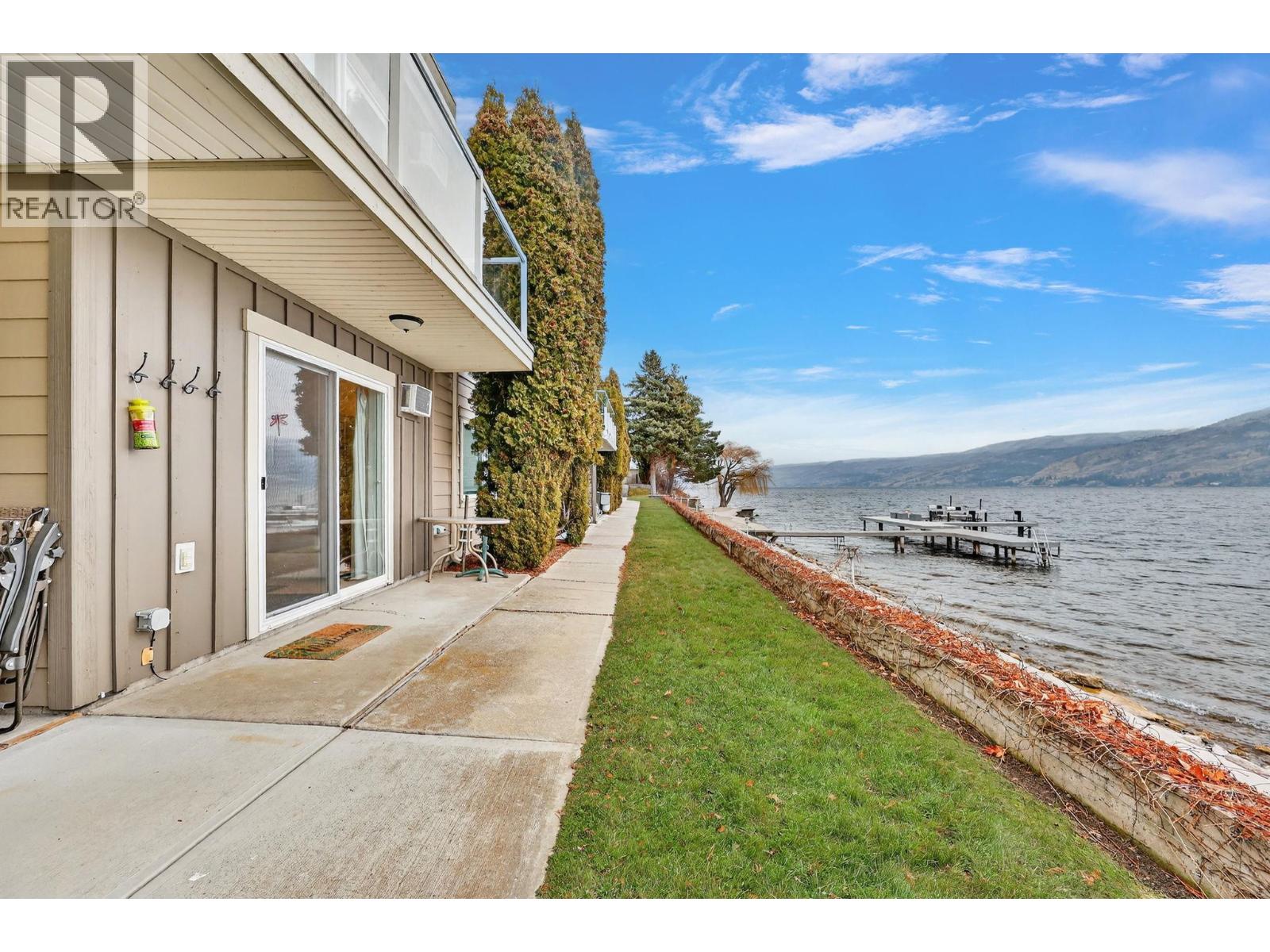 3050 Seclusion Bay Road Unit# 105