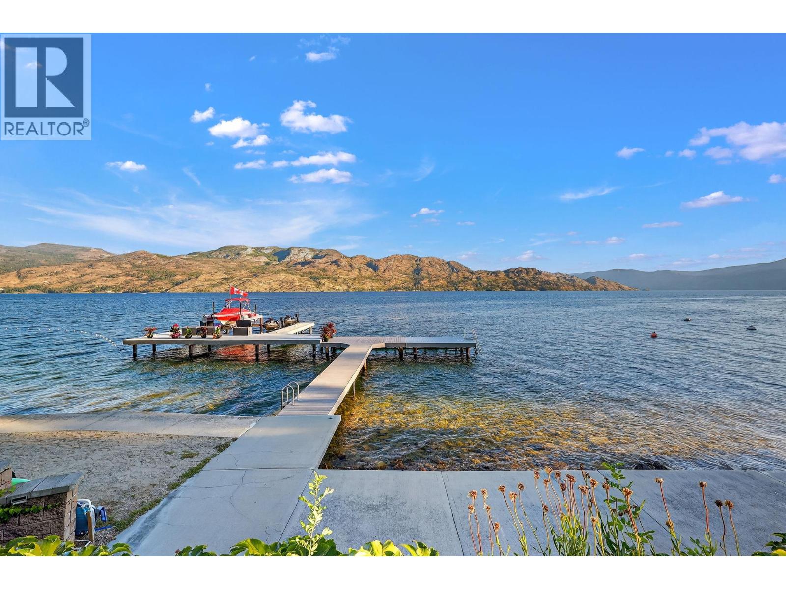 3050 Seclusion Bay Road Unit# 105