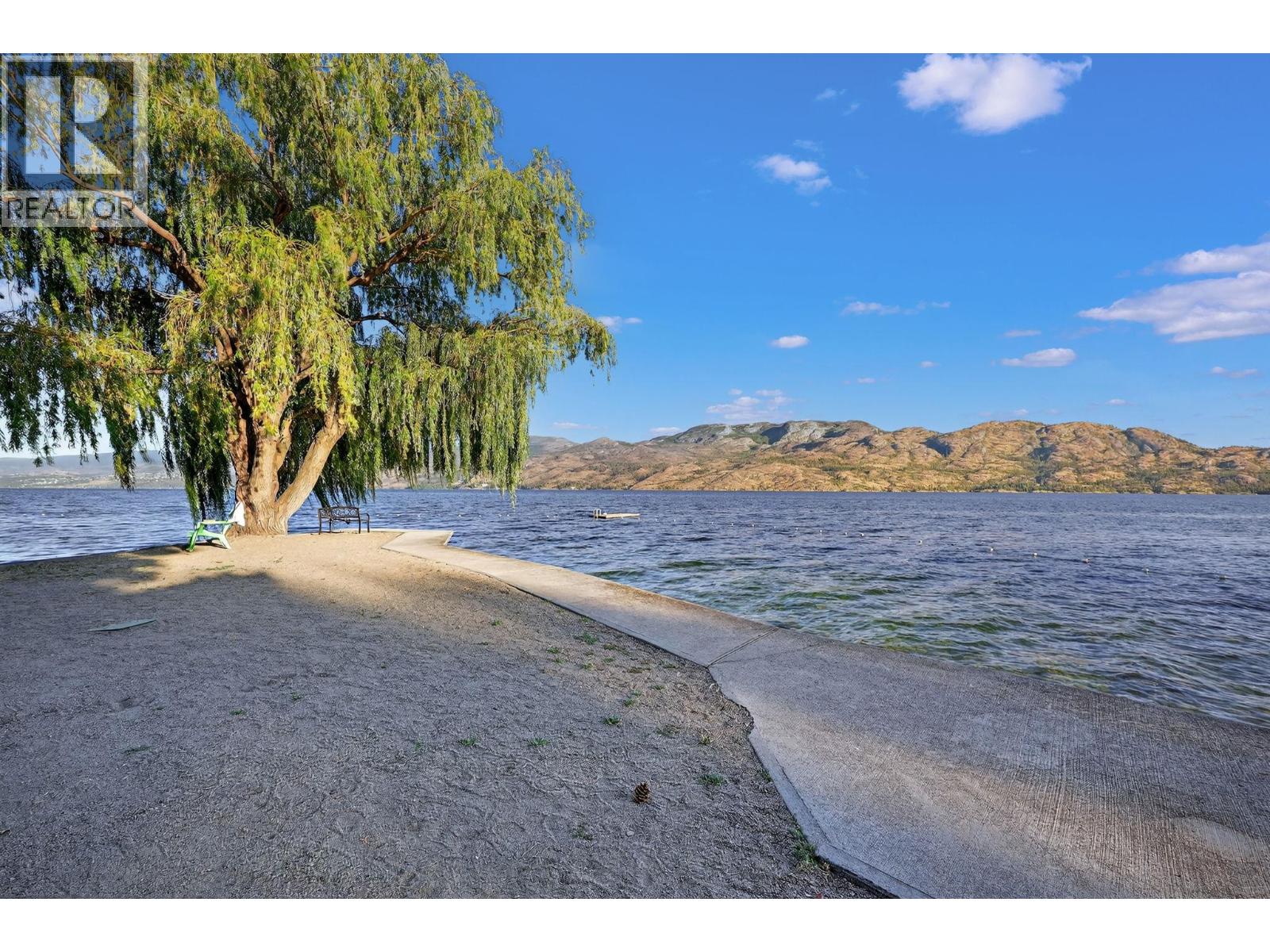 3050 Seclusion Bay Road Unit# 105