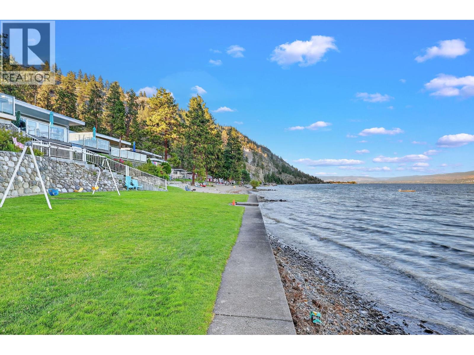 3050 Seclusion Bay Road Unit# 105