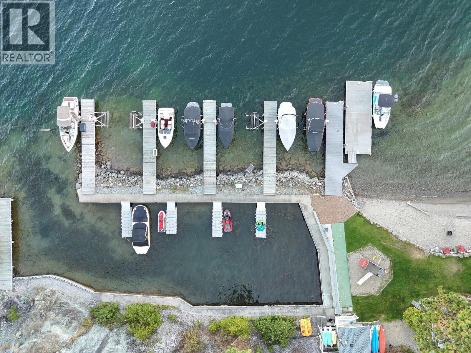 3050 Seclusion Bay Road Unit# 105