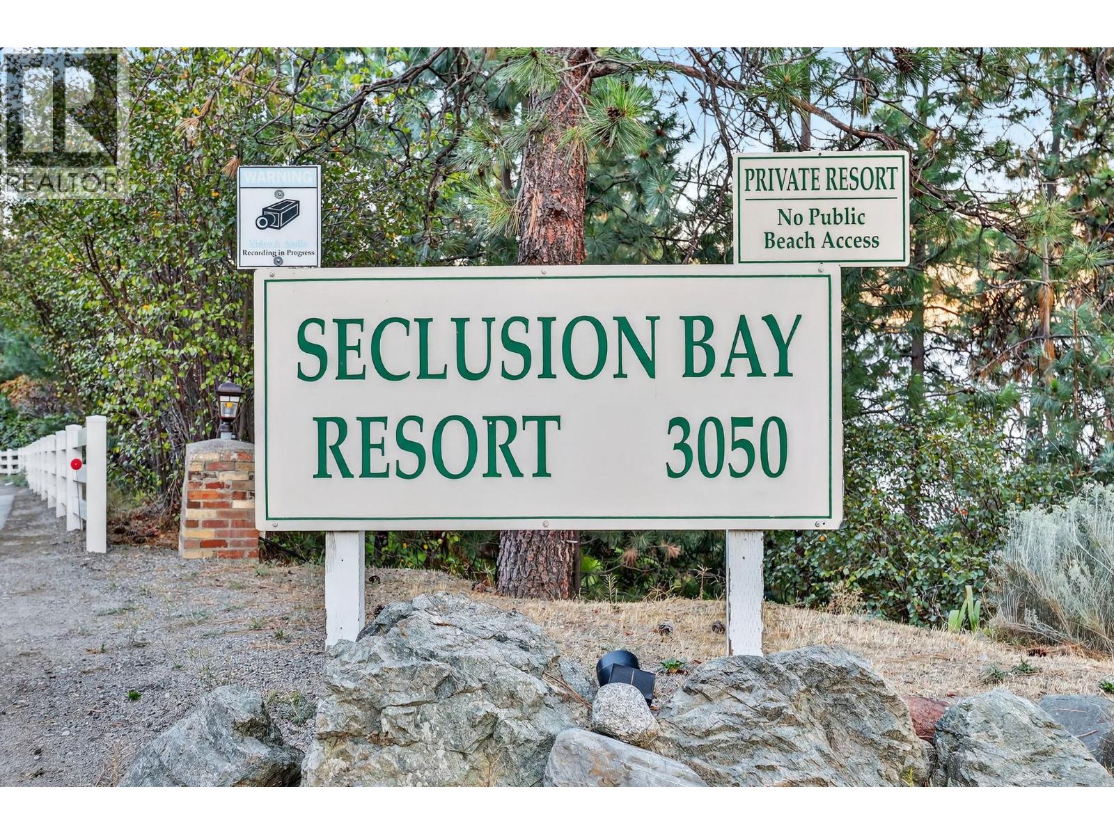 3050 Seclusion Bay Road Unit# 105