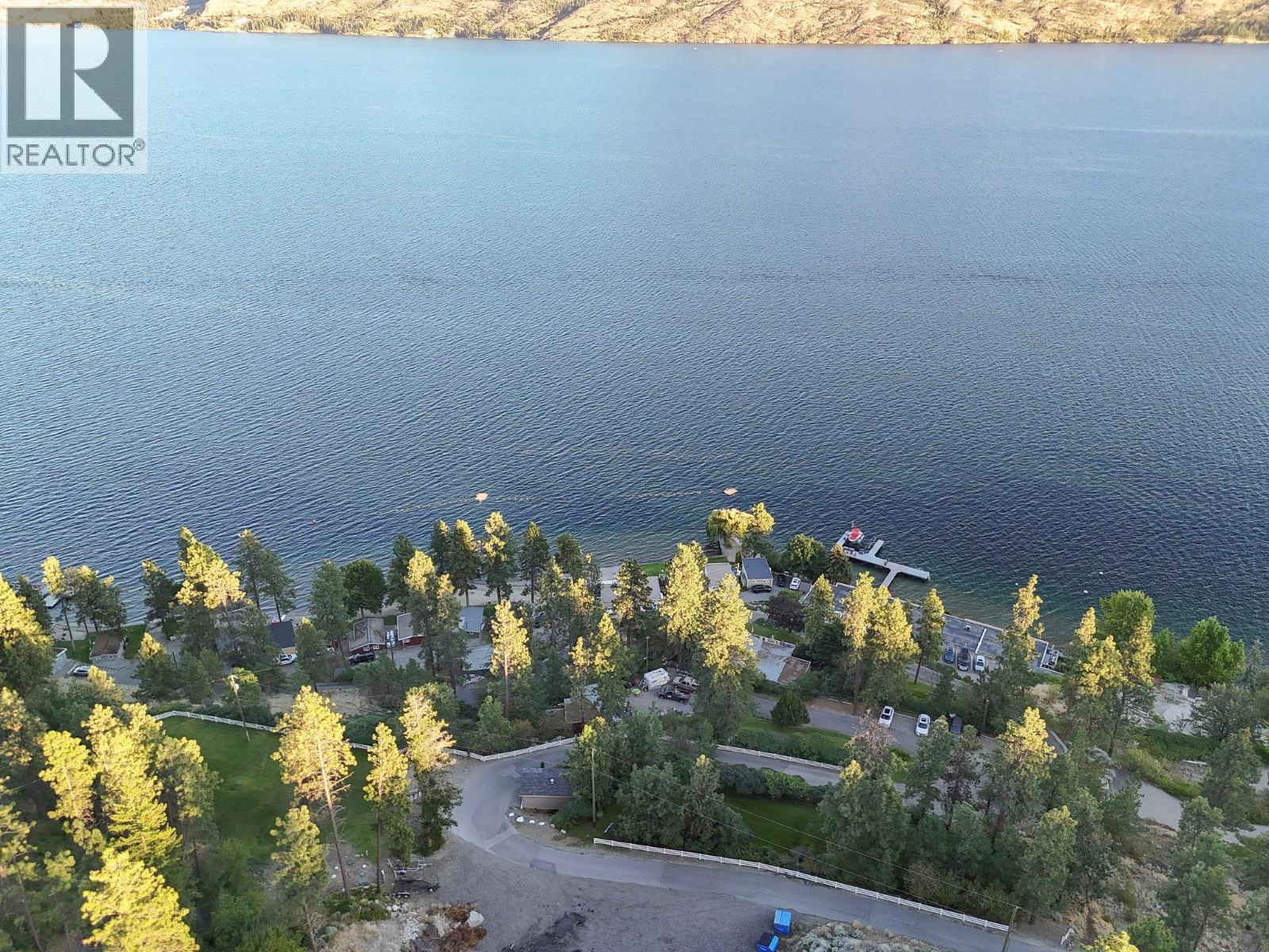 3050 Seclusion Bay Road Unit# 105