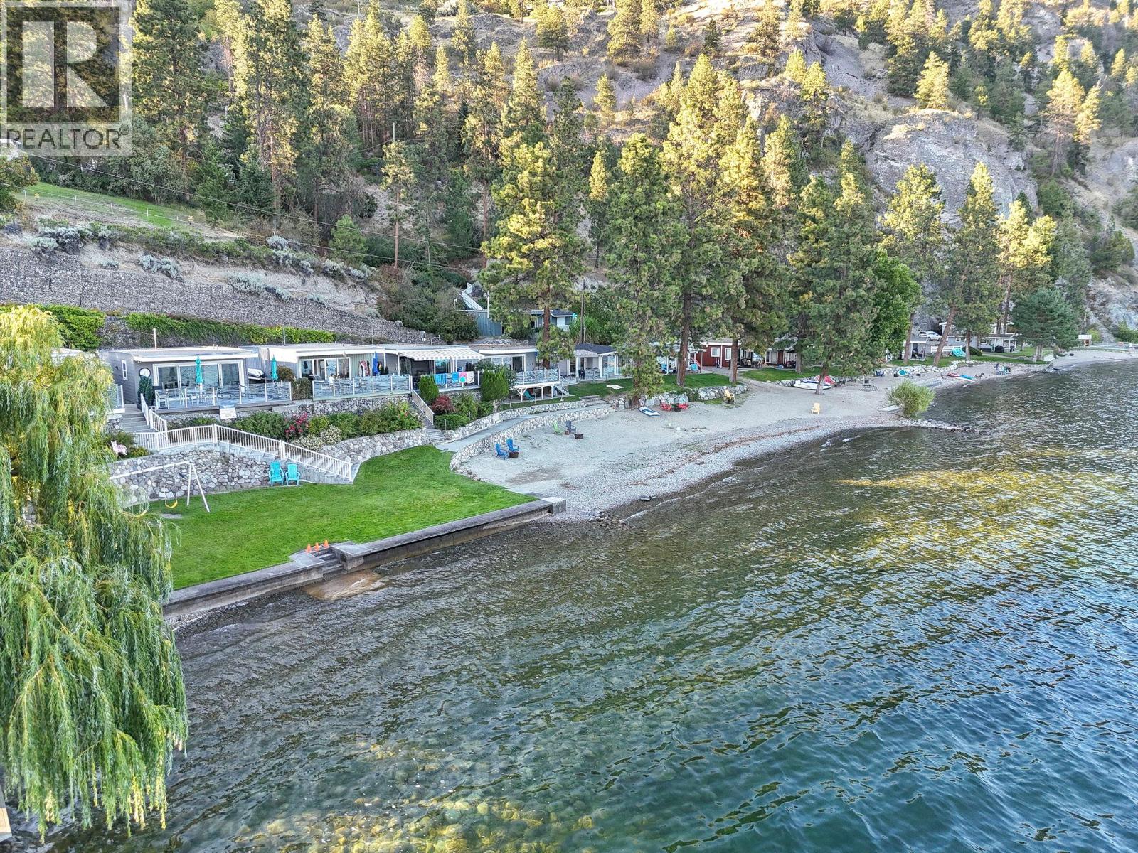 3050 Seclusion Bay Road Unit# 105