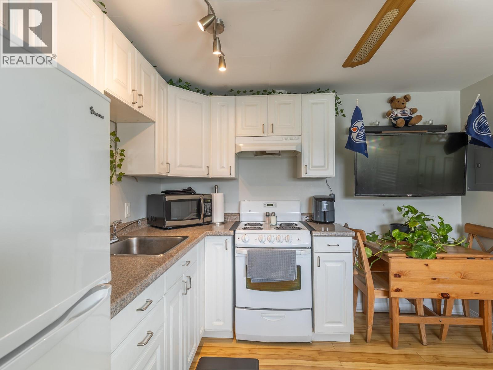 715 Beaver Lake Road Unit# 94