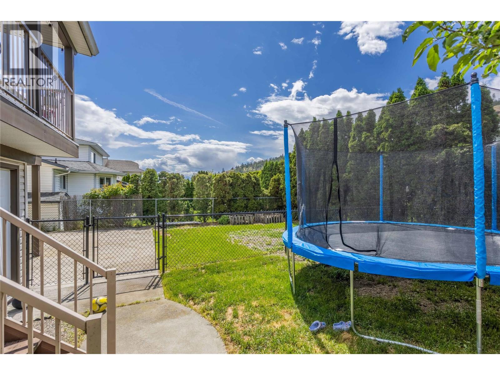 374 McTavish Crescent