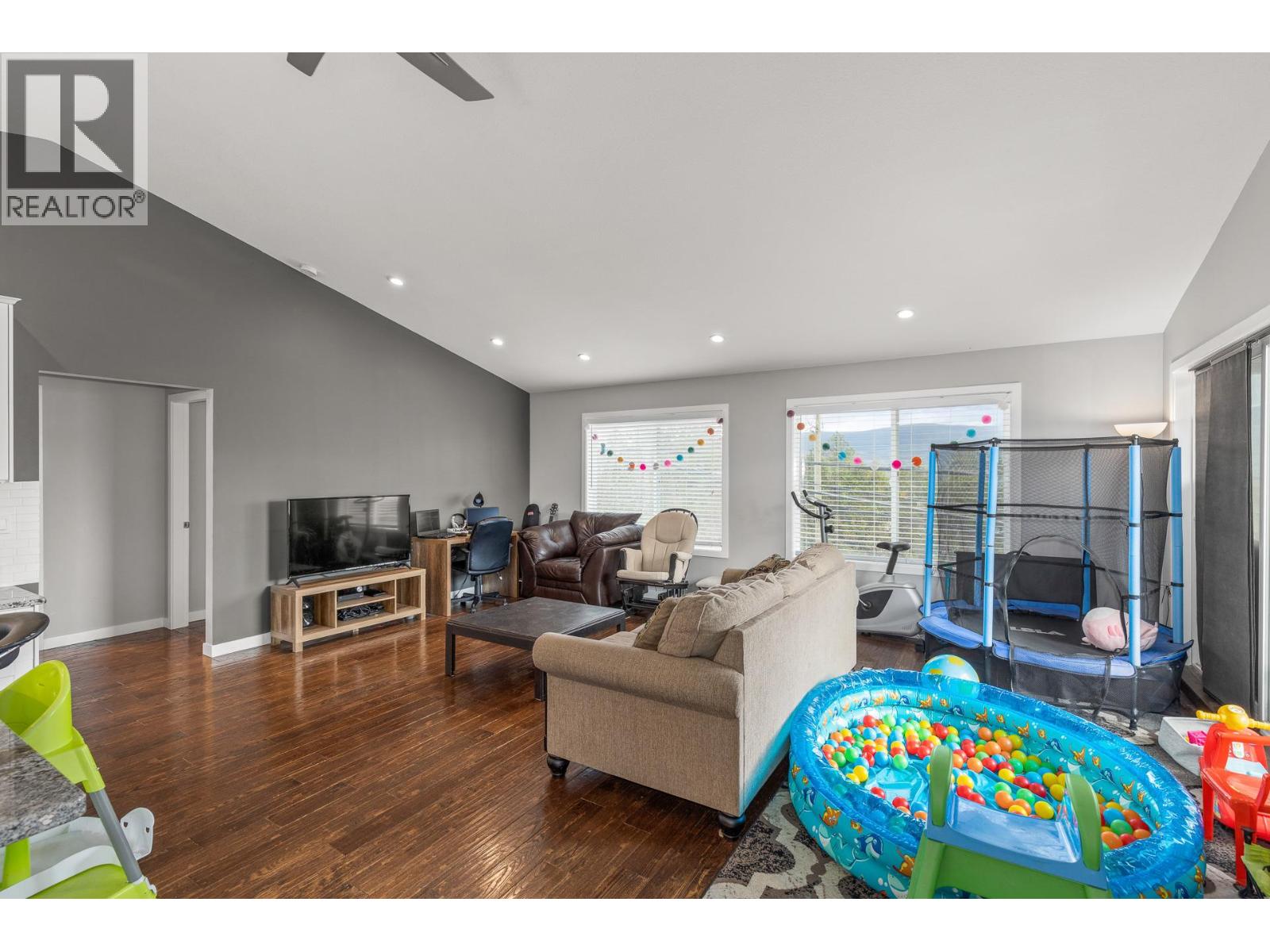 3174 Boucherie Road