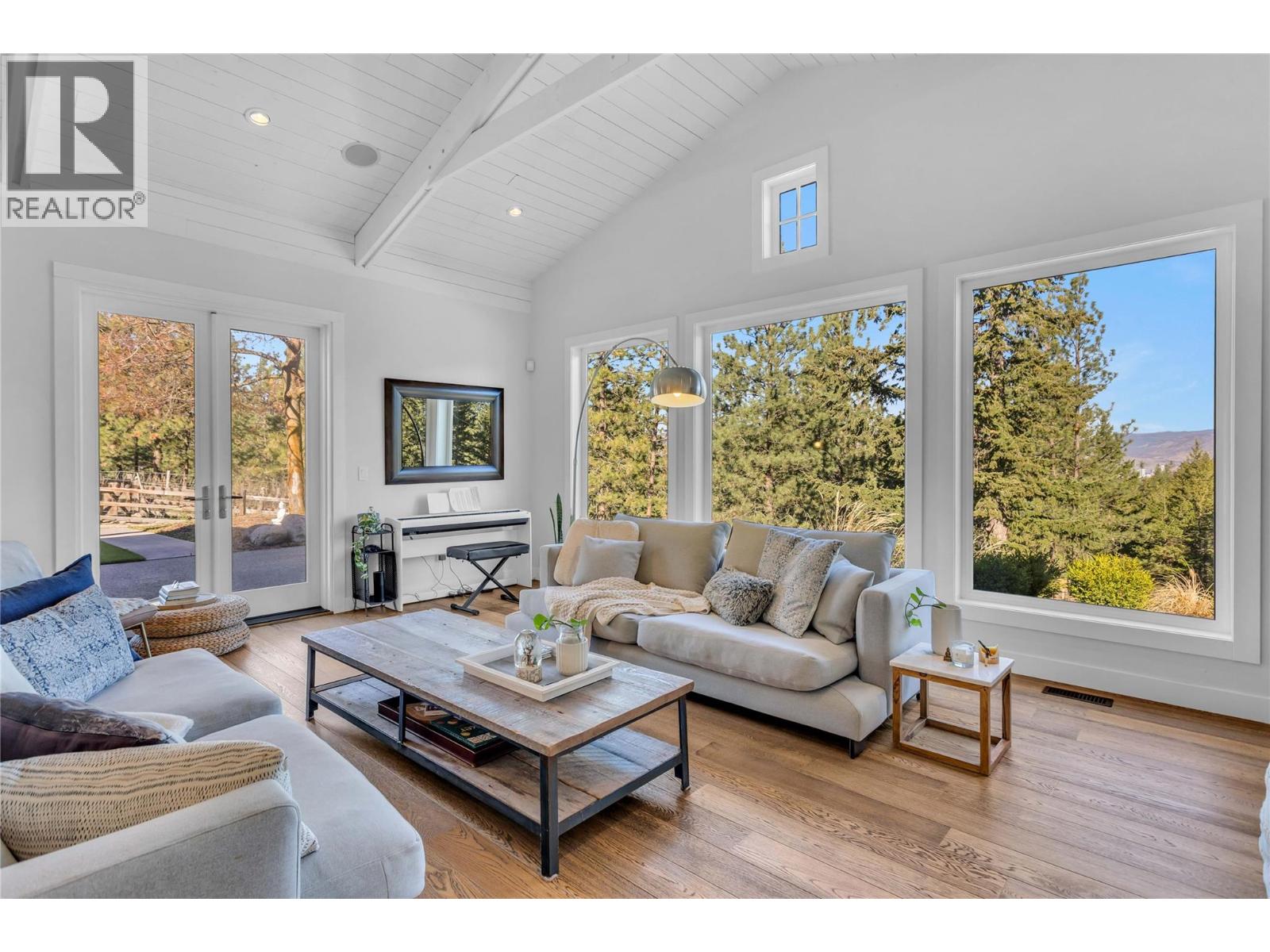 2376 Saucier Road