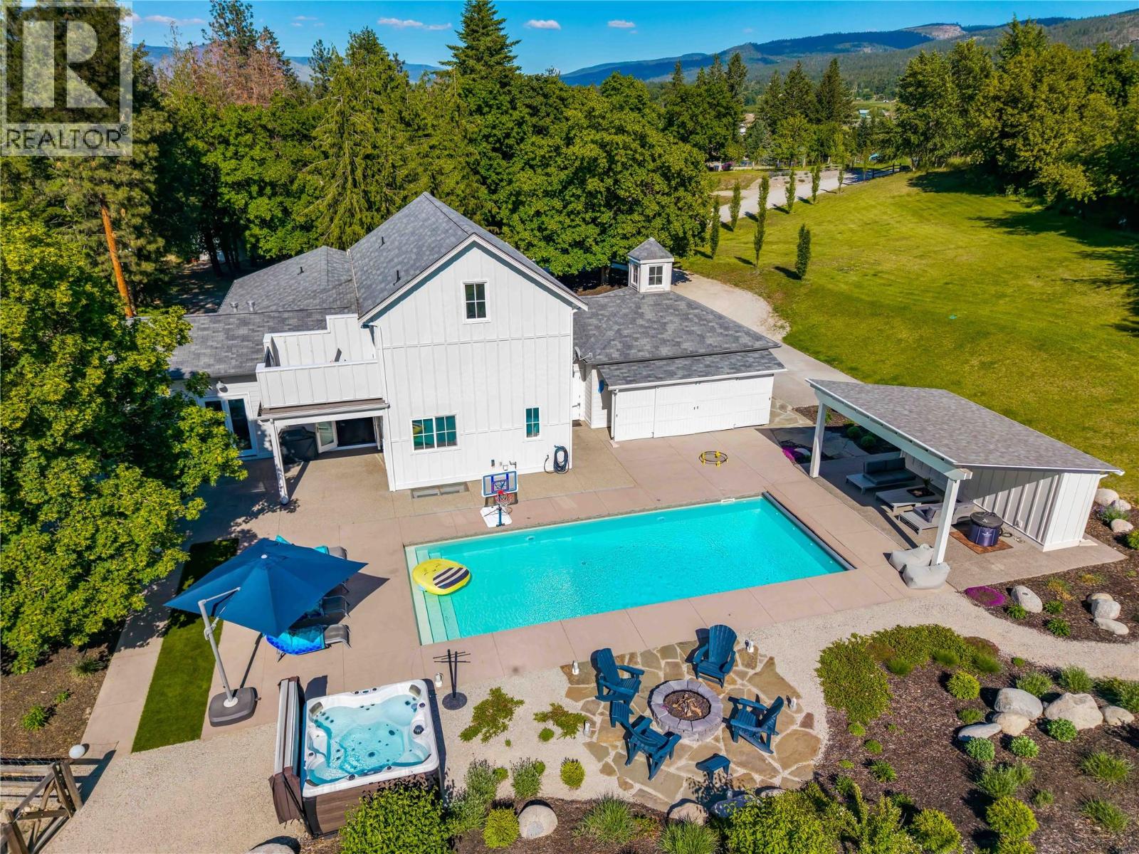 2376 Saucier Road