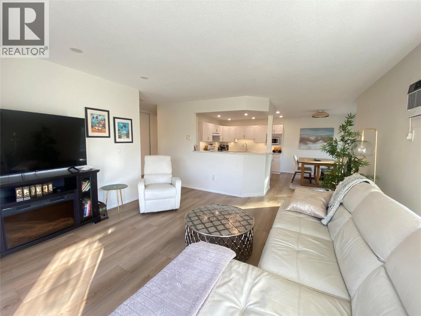 1249 Pacific Avenue Unit# 211