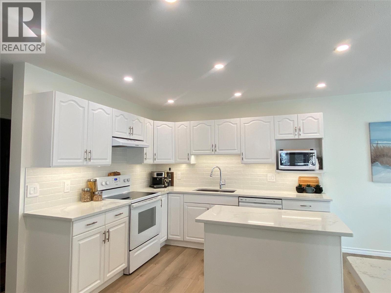 1249 Pacific Avenue Unit# 211
