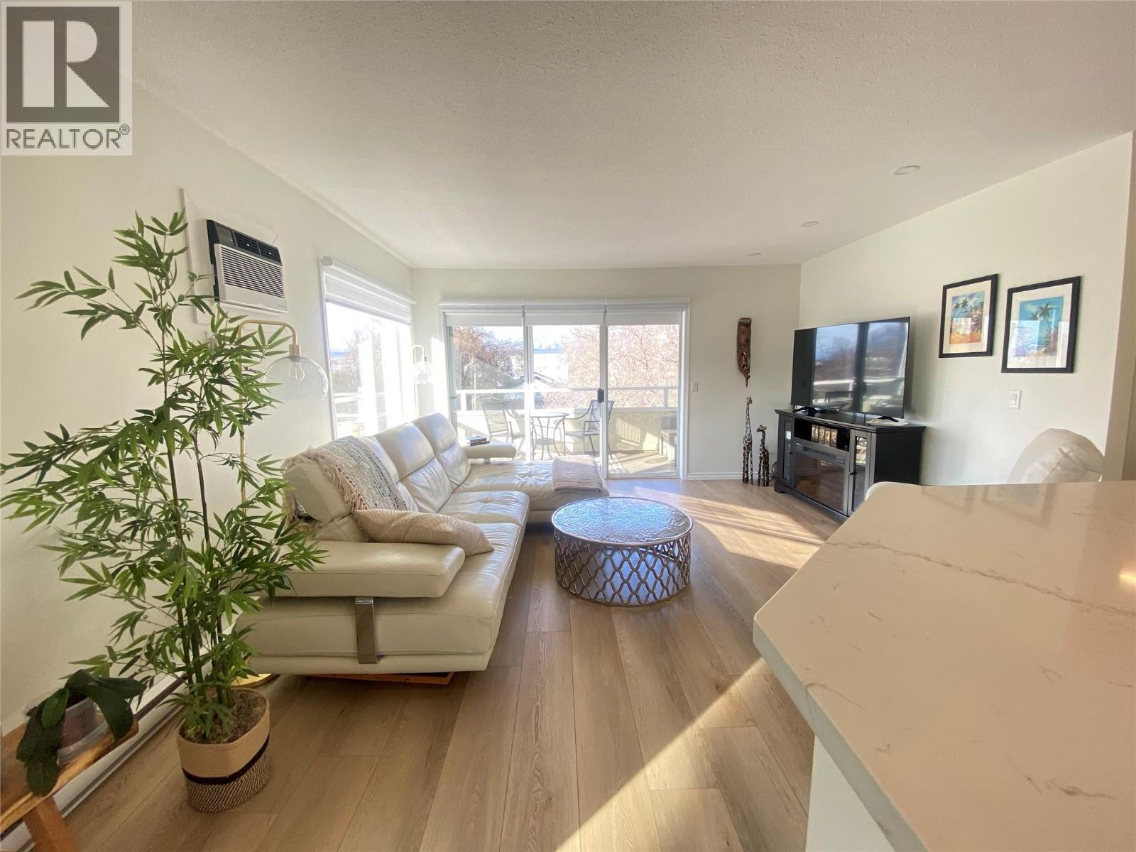 1249 Pacific Avenue Unit# 211