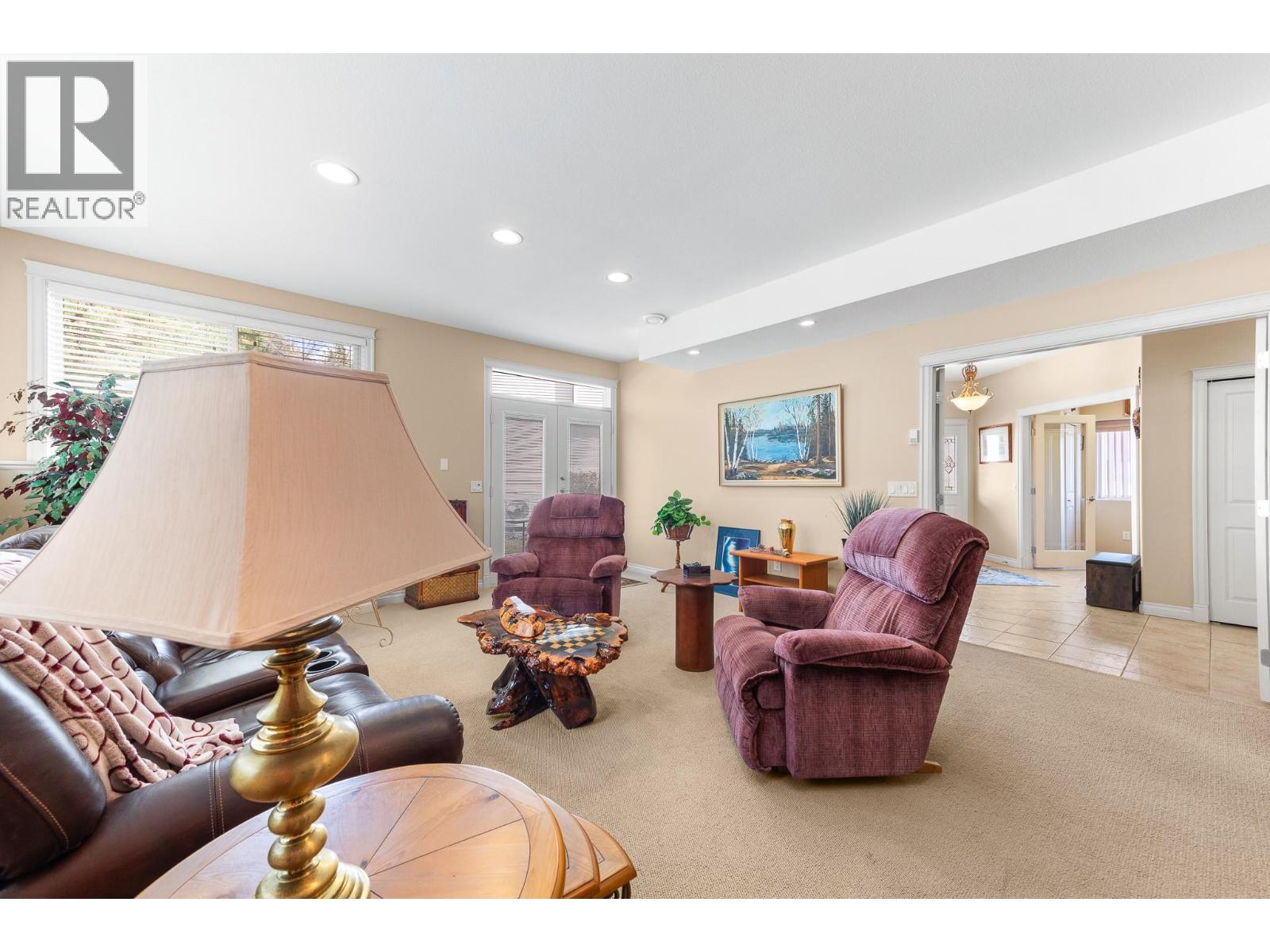 550 Glenmeadows Road Unit# 100