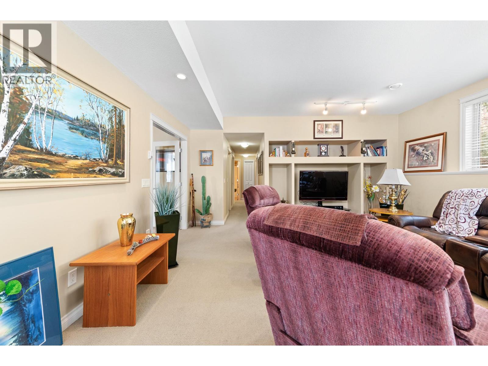 550 Glenmeadows Road Unit# 100