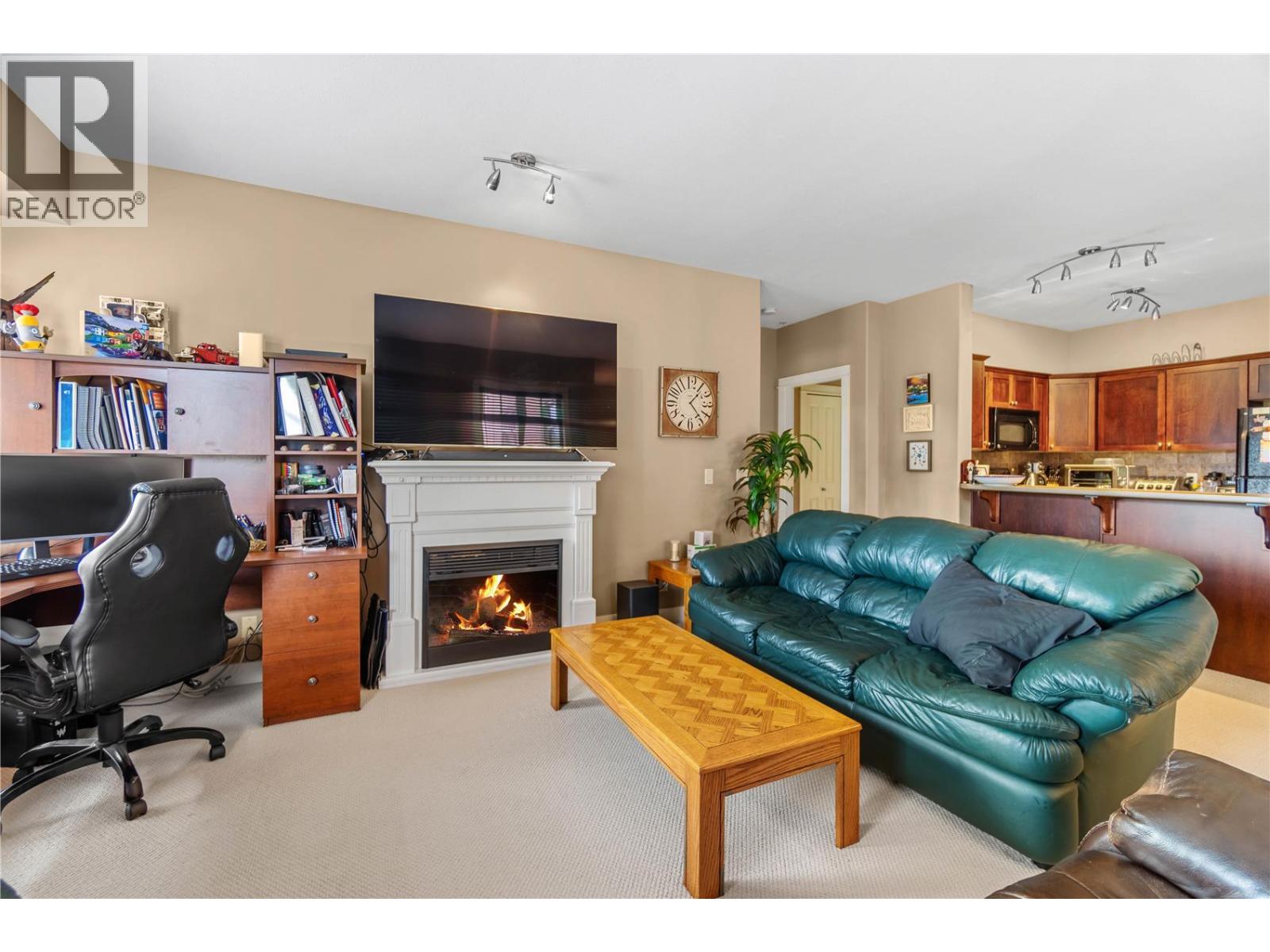 2551 Shoreline Drive Unit# 223
