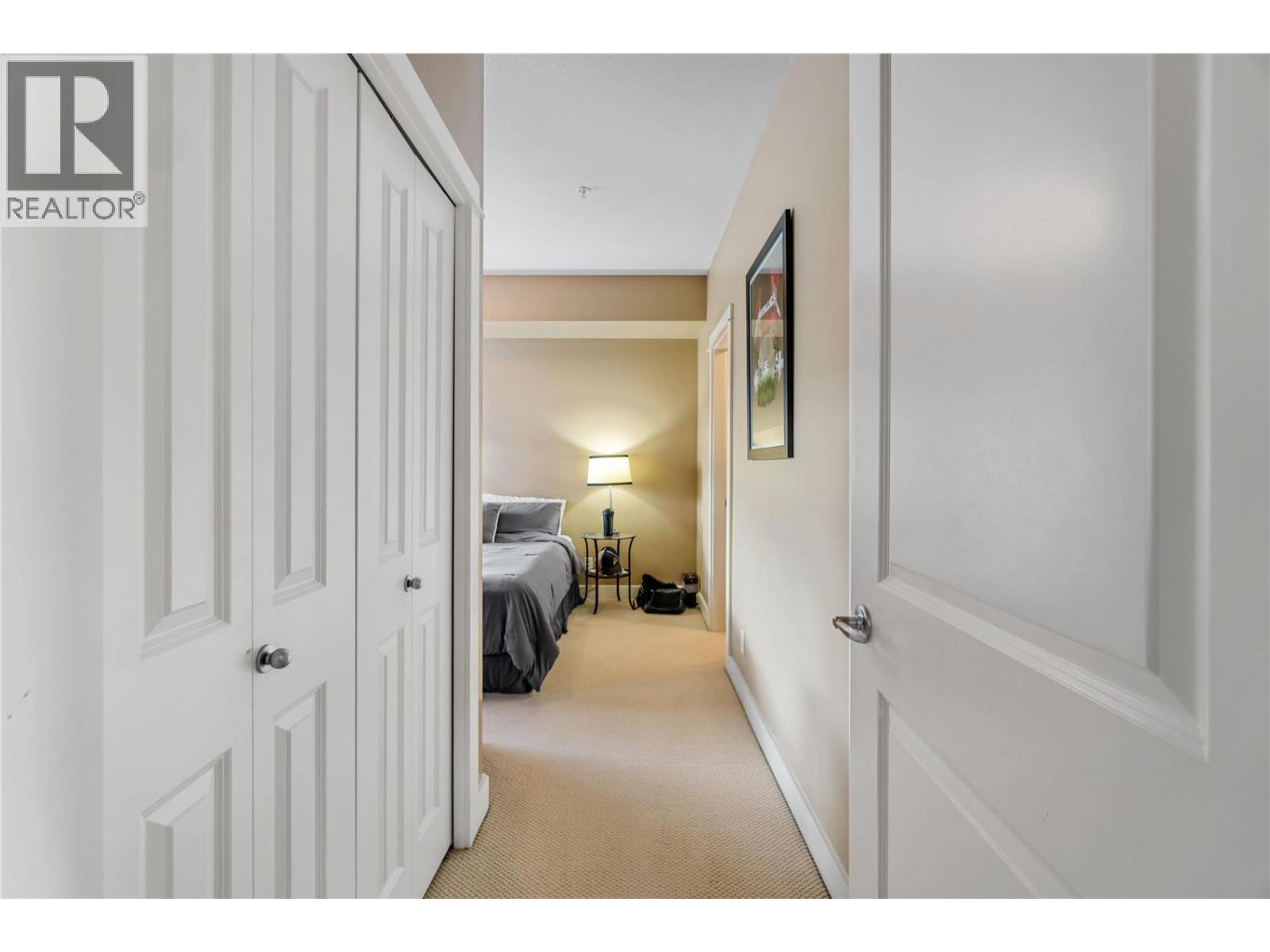 2551 Shoreline Drive Unit# 223
